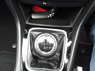 Used 2014 Mazda Mazda6 Se-L Red - Interior and Exterior details 17