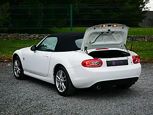 Used 2014 Mazda MX-5 Se White - Interior and Exterior details 18