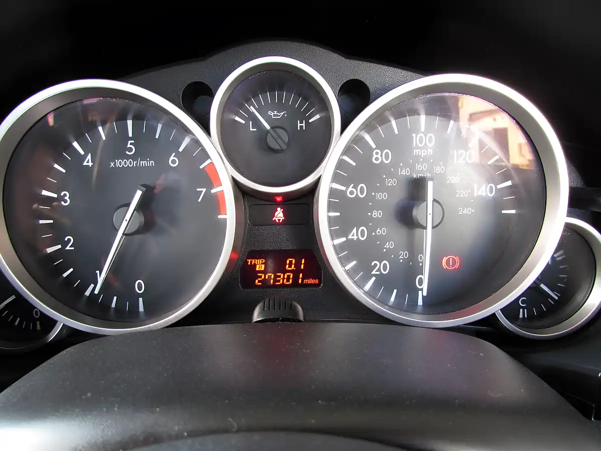 Used 2014 Mazda MX-5 Sport Venture Blue - Interior and Exterior details 15