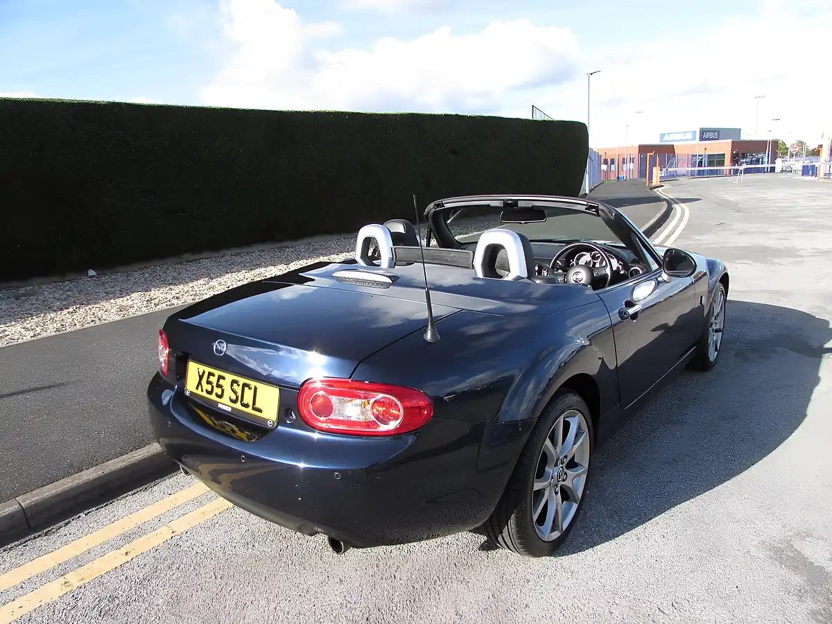 Used 2014 Mazda MX-5 Sport Venture Blue - Interior and Exterior details 7