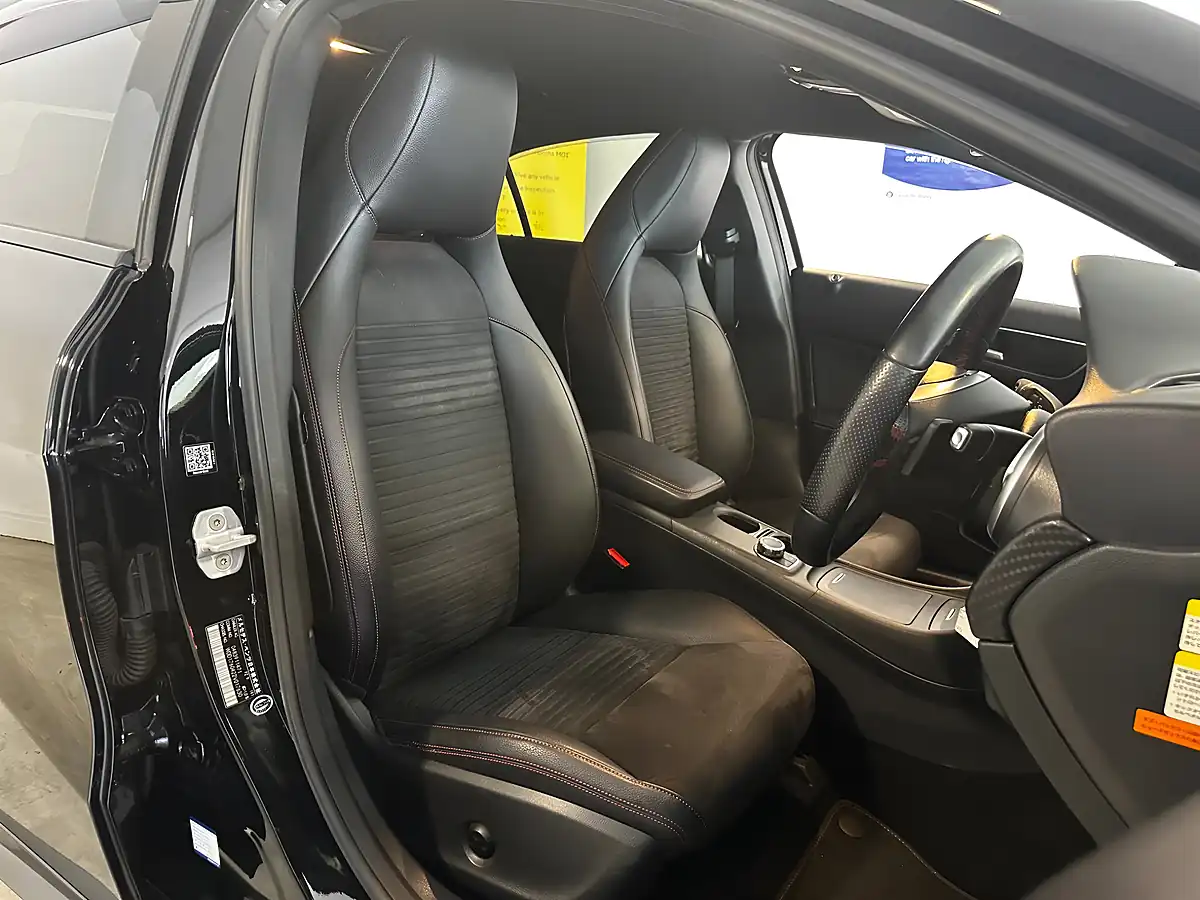 Used 2014 Mercedes a-Class AMG Sport Black - Interior and Exterior details 11