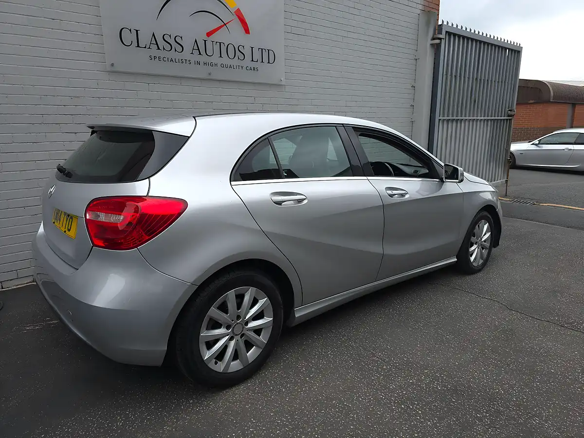 Used 2014 Mercedes a Class Se Silver - Interior and Exterior details 16