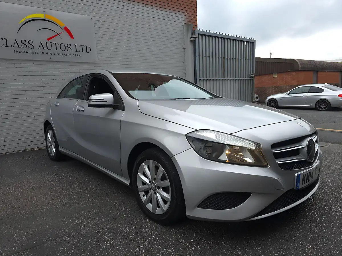 Used 2014 Mercedes a Class Se Silver - Interior and Exterior details 5