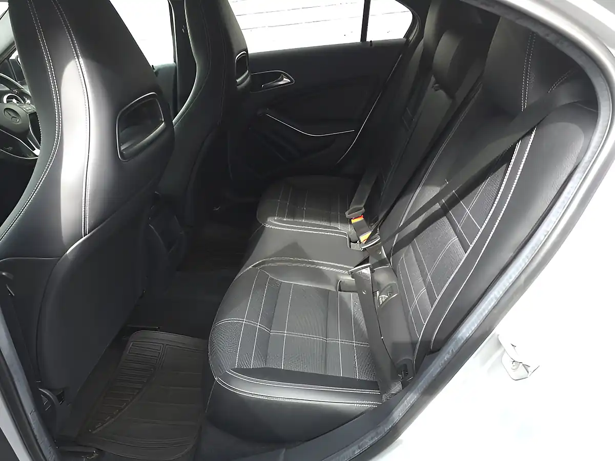 Used 2014 Mercedes a Class Sport Silver - Interior and Exterior details 13