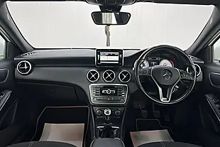 Used 2014 Mercedes-Benz 200 Sport White - Interior and Exterior details 14