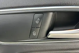 Used 2014 Mercedes-Benz 200 Sport White - Interior and Exterior details 15