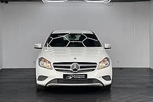 Used 2014 Mercedes-Benz 200 Sport White - Interior and Exterior details 4