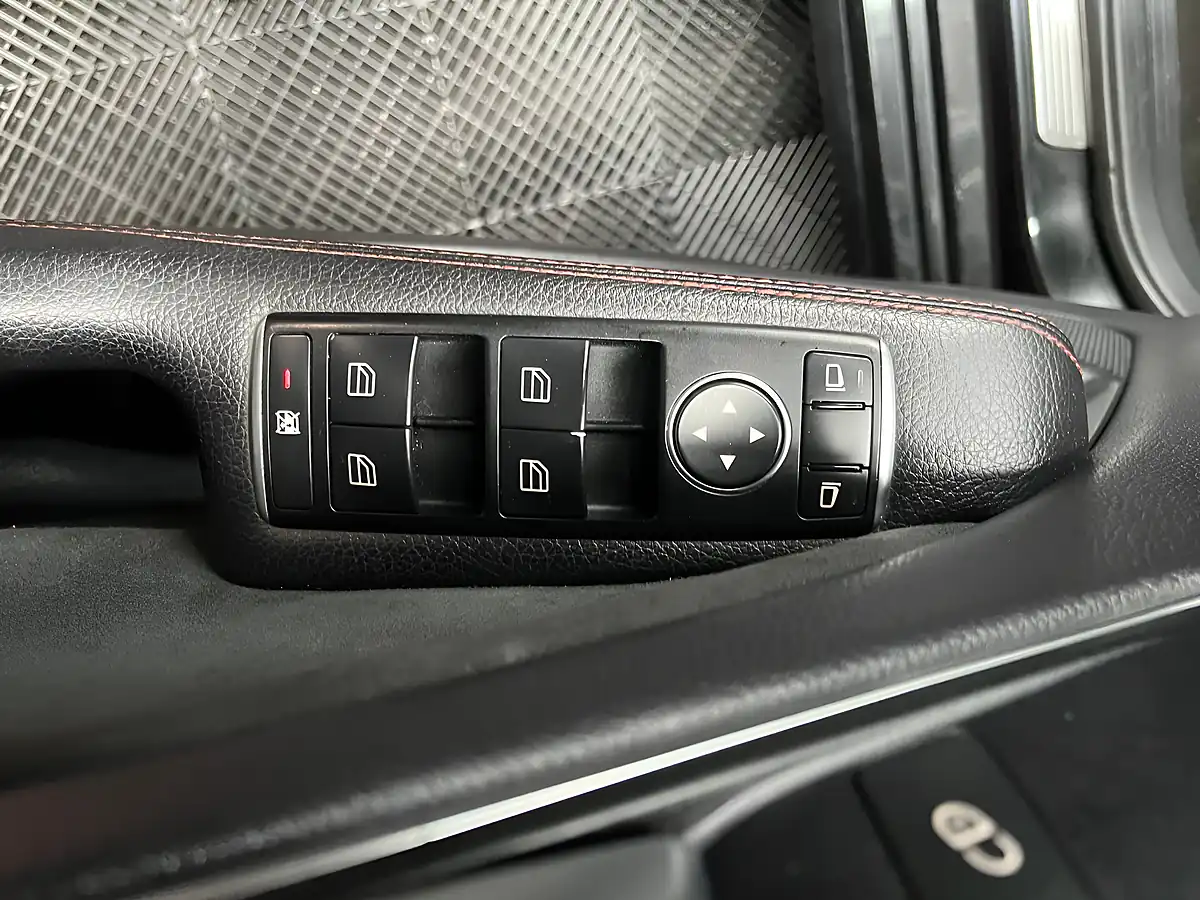 Used 2014 Mercedes-Benz a Class A45 AMG Black - Interior and Exterior details 19