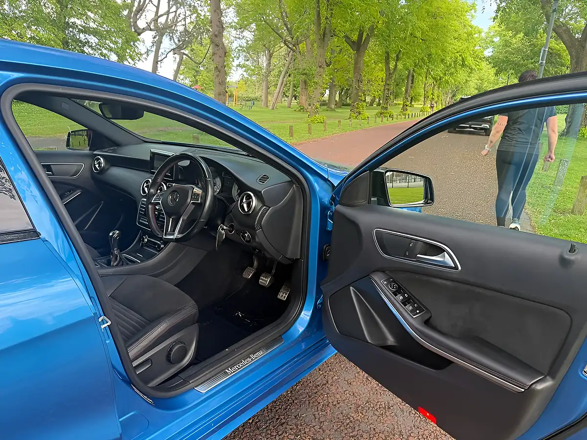 Used 2014 Mercedes-Benz a-Class AMG Sport Blue - Interior and Exterior details 9