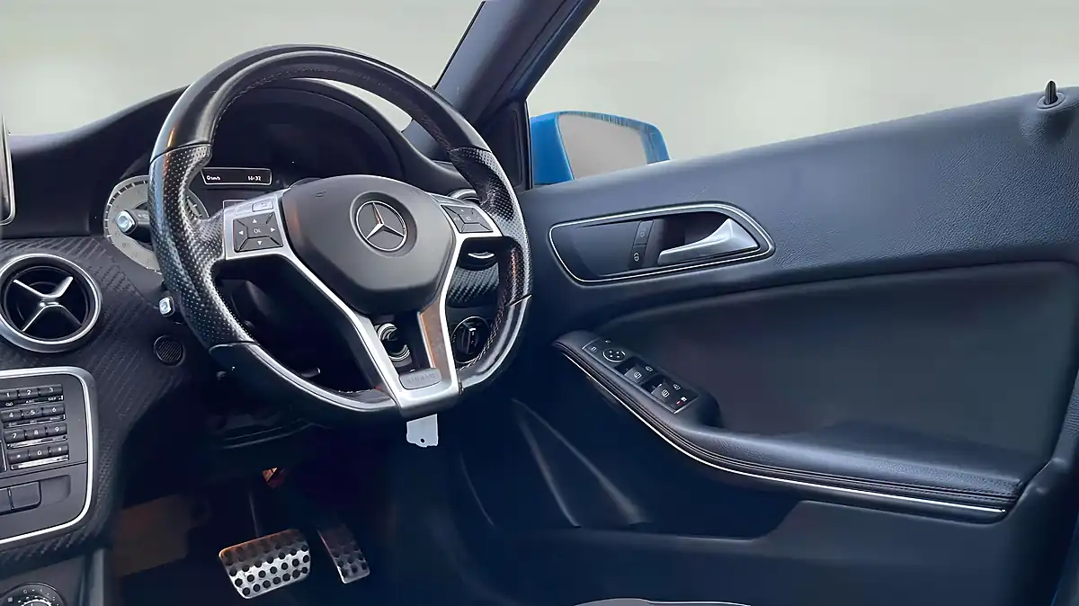 Used 2014 Mercedes-Benz a Class AMG Sport Blue - Interior and Exterior details 8