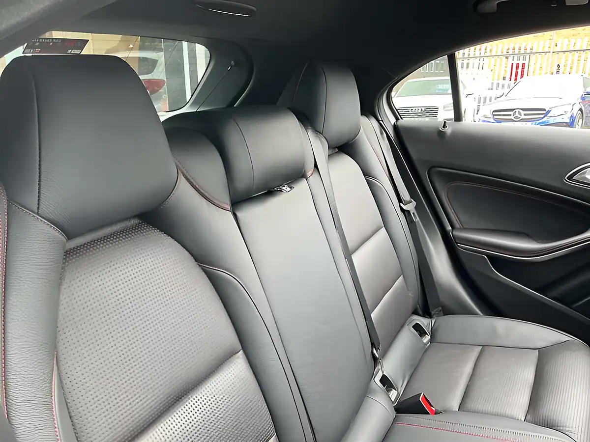 Used 2014 Mercedes-Benz a Class AMG Sport Silver - Interior and Exterior details 9