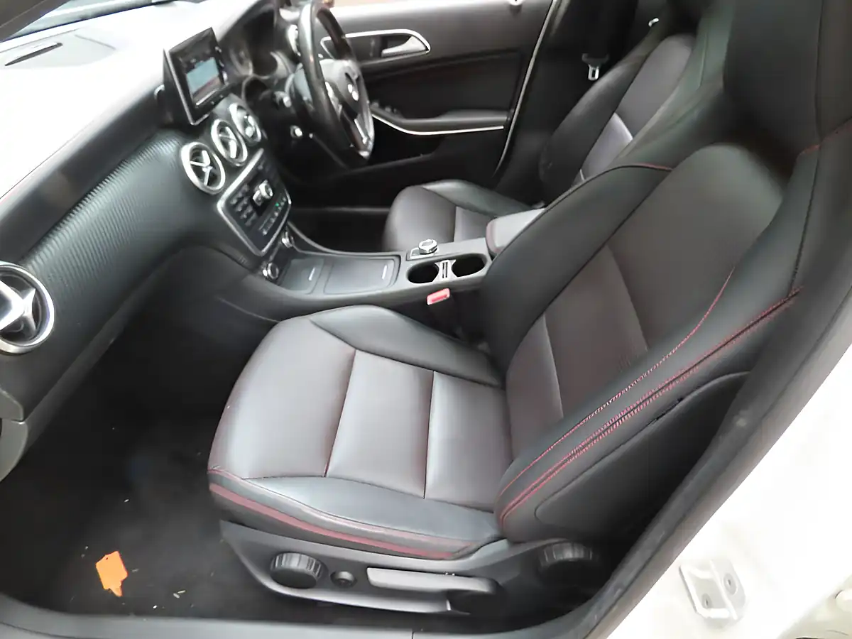 Used 2014 Mercedes-Benz a Class AMG Sport White - Interior and Exterior details 7