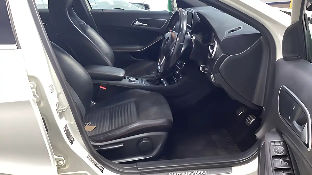 Used 2014 Mercedes-Benz a Class AMG Sport White - Interior and Exterior details 5