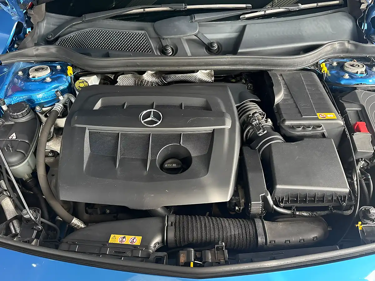 Used 2014 Mercedes-Benz a Class Eco Se Blue - Interior and Exterior details 20