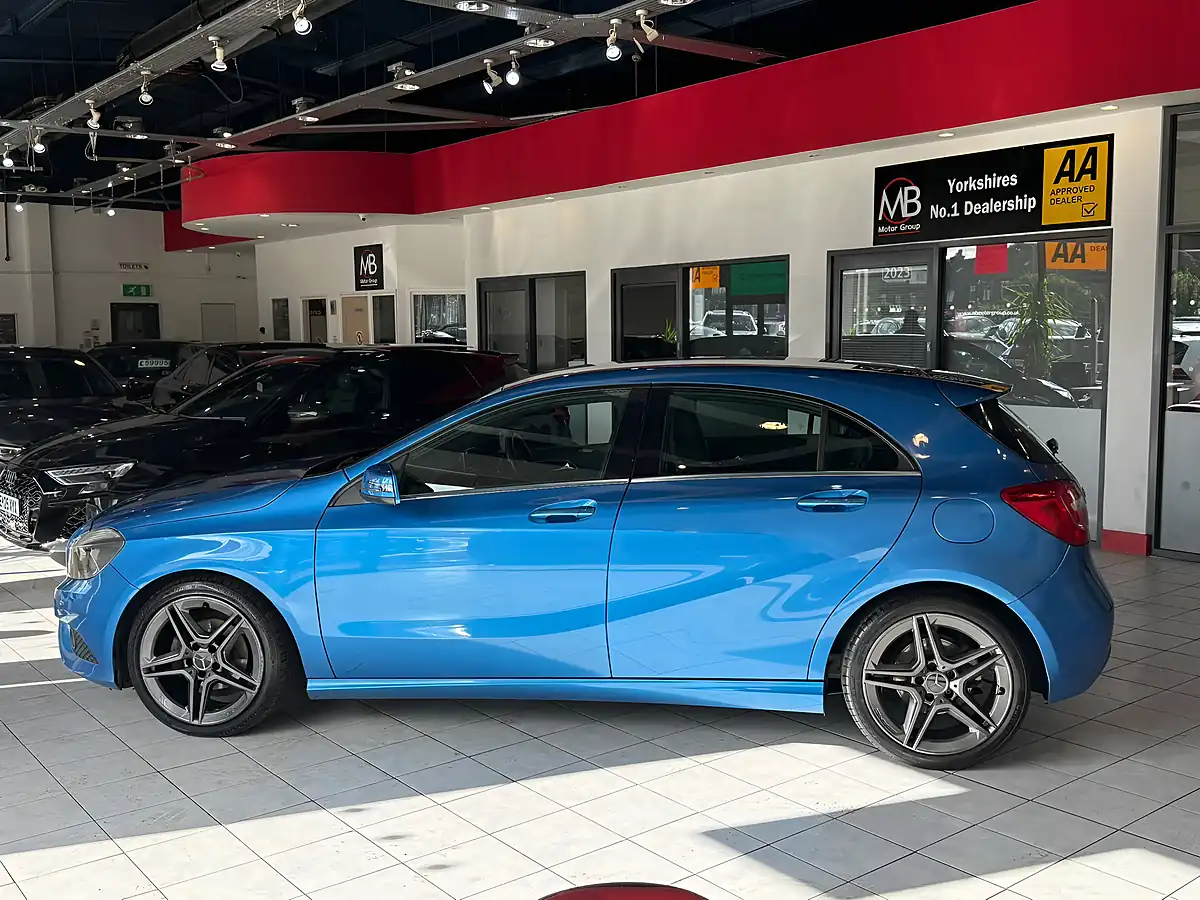 Used 2014 Mercedes-Benz a Class Eco Se Blue - Interior and Exterior details 6