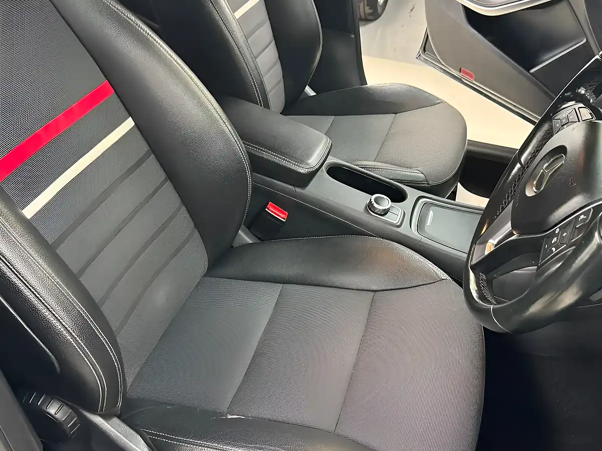 Used 2014 Mercedes-Benz a Class Se Black - Interior and Exterior details 13