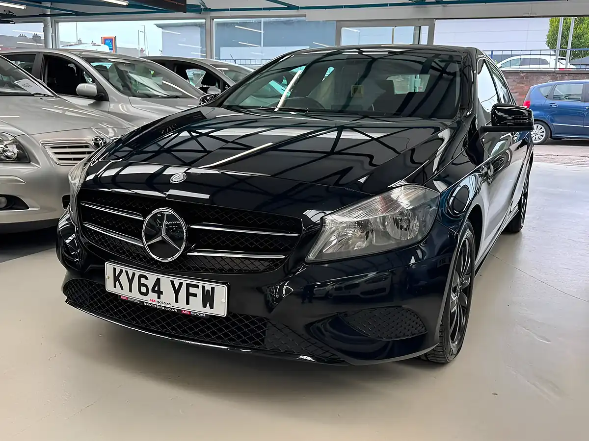 Used 2014 Mercedes-Benz a Class Se Black - Interior and Exterior details 3
