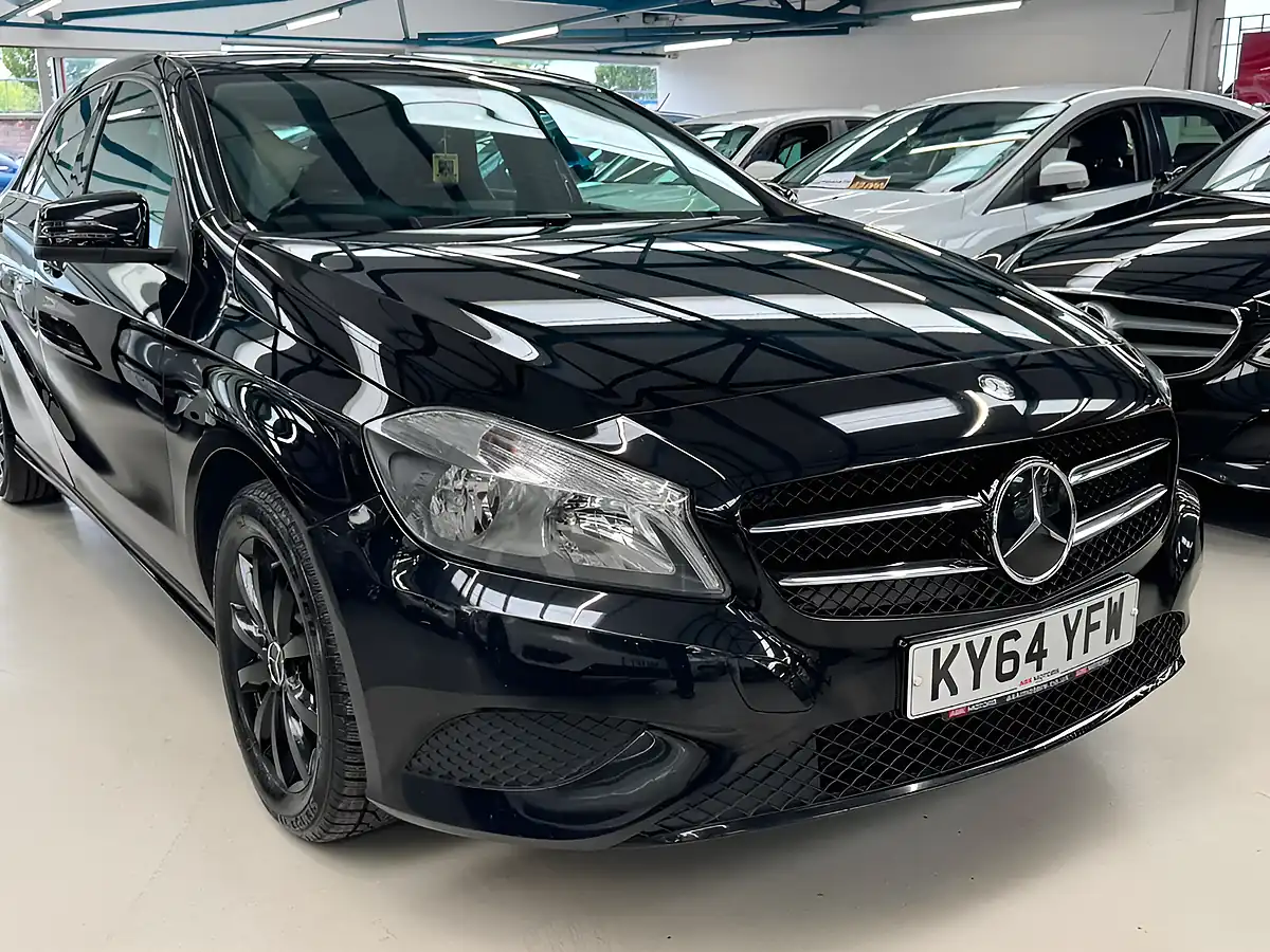 Used 2014 Mercedes-Benz a Class Se Black - Interior and Exterior details 5