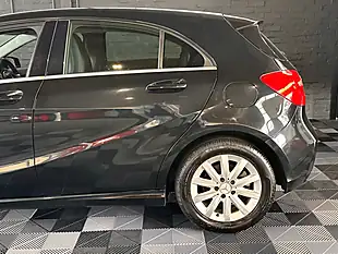 Used 2014 Mercedes-Benz a-Class Se Cosmos Black - Interior and Exterior details 10