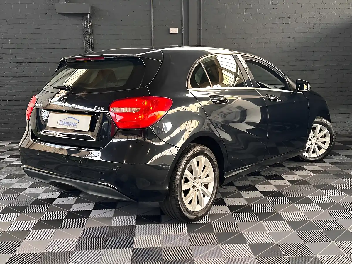 Used 2014 Mercedes-Benz a-Class Se Cosmos Black - Interior and Exterior details 16