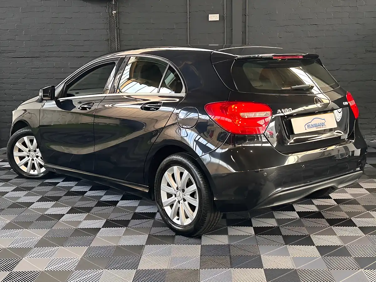 Used 2014 Mercedes-Benz a-Class Se Cosmos Black - Interior and Exterior details 3
