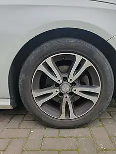 Used 2014 Mercedes-Benz a-Class Se White - Interior and Exterior details 5