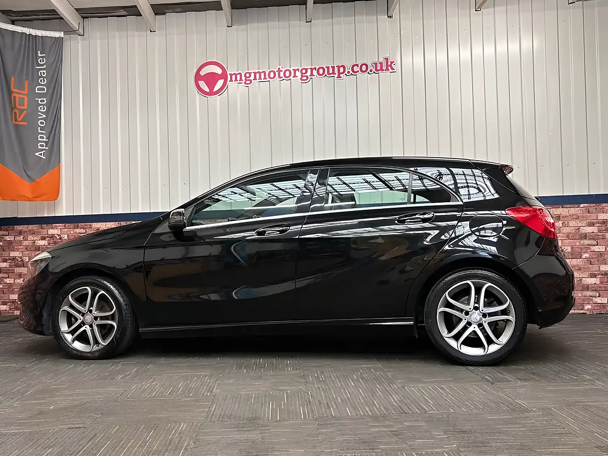 Used 2014 Mercedes-Benz a-Class Sport Cosmos Black - Interior and Exterior details 14