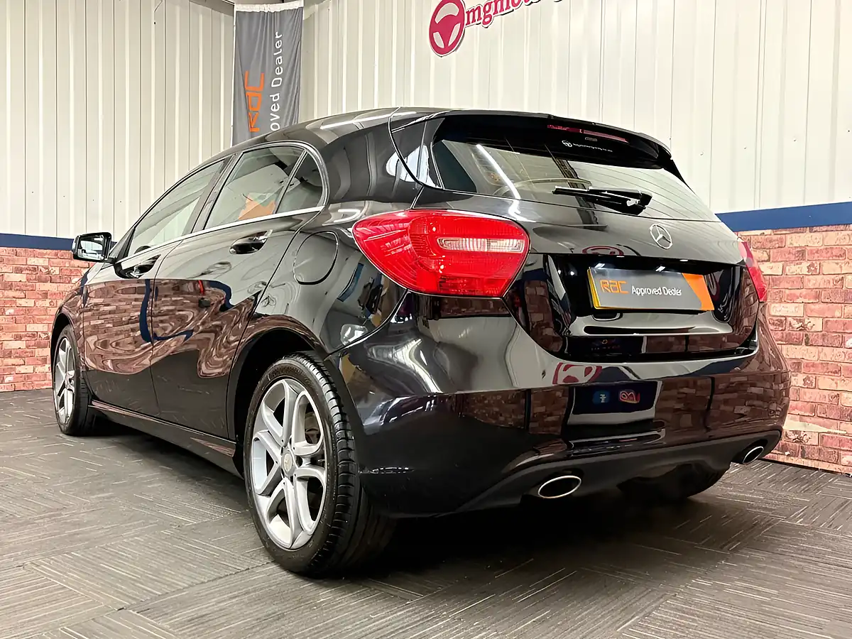 Used 2014 Mercedes-Benz a-Class Sport Cosmos Black - Interior and Exterior details 15