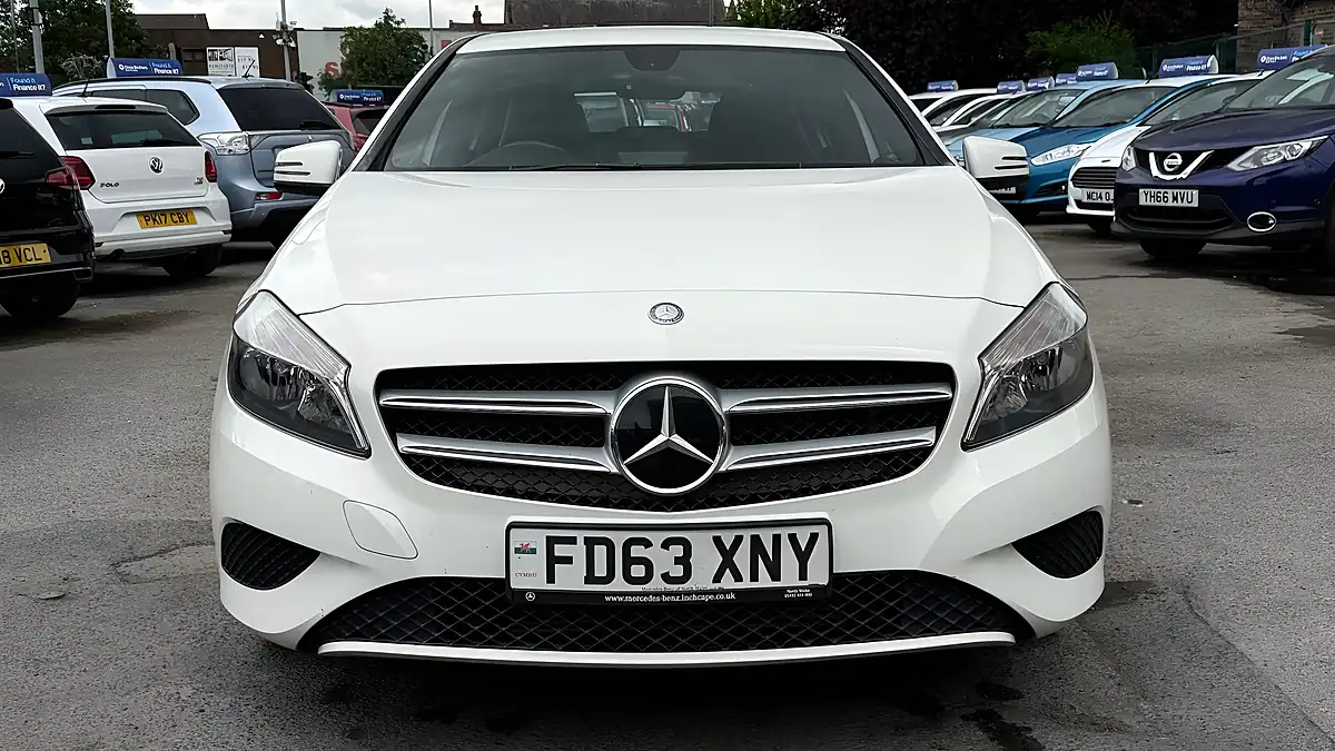 Used 2014 Mercedes-Benz a Class Sport White - Interior and Exterior details 8