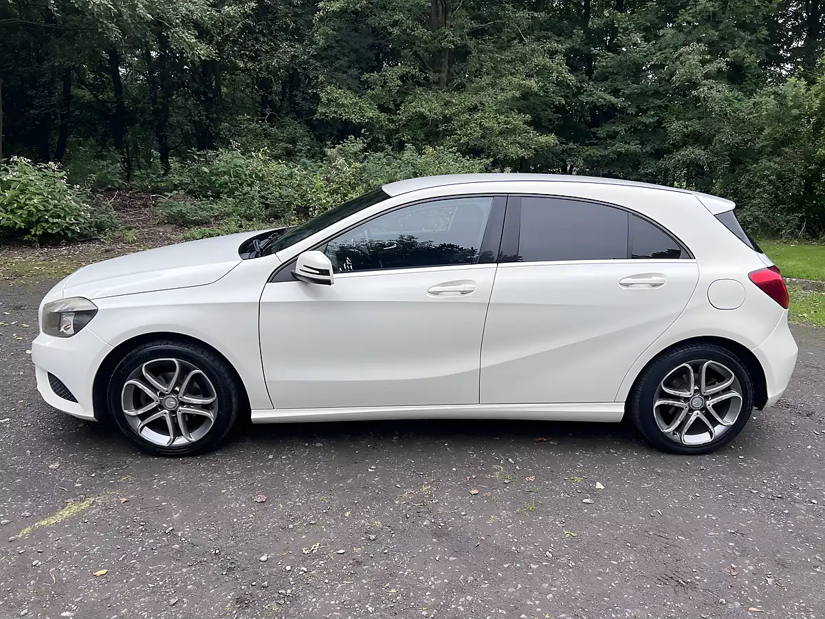 Used 2014 Mercedes-Benz a Class Sport White - Interior and Exterior details 3