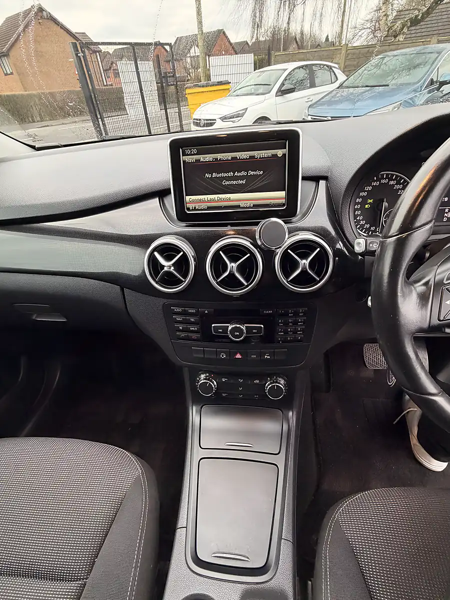Used 2014 Mercedes-Benz B Class B180 Black - Interior and Exterior details 11