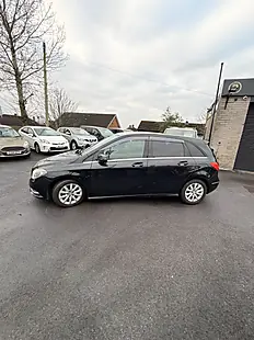 Used 2014 Mercedes-Benz B Class B180 Black - Interior and Exterior details 4