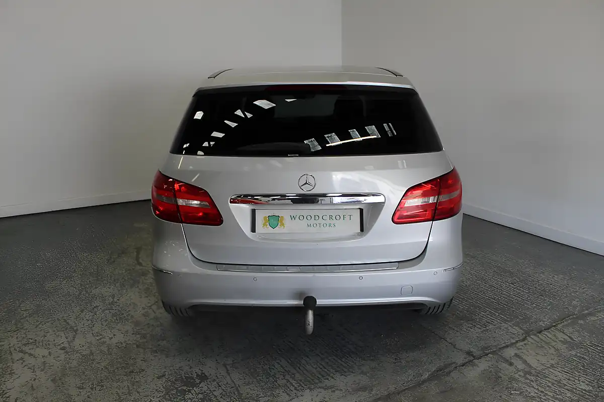 Used 2014 Mercedes-Benz B Class Se Silver - Interior and Exterior details 10