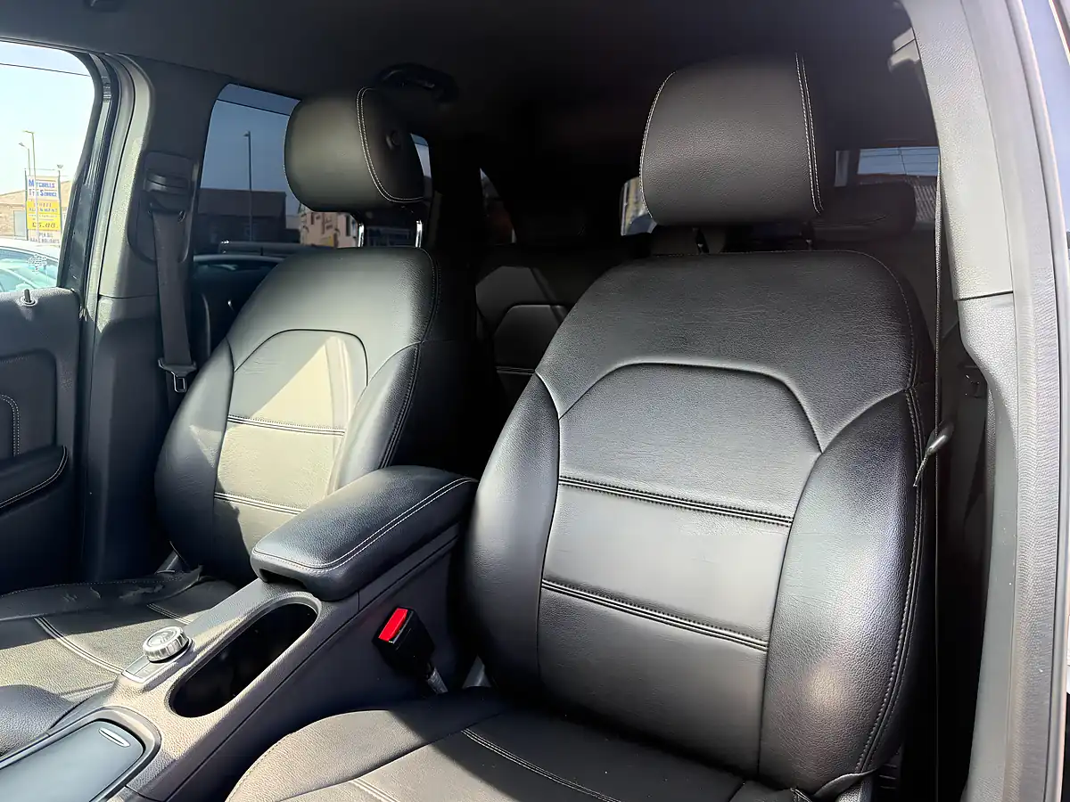 Used 2014 Mercedes-Benz B Class Sport Black - Interior and Exterior details 13
