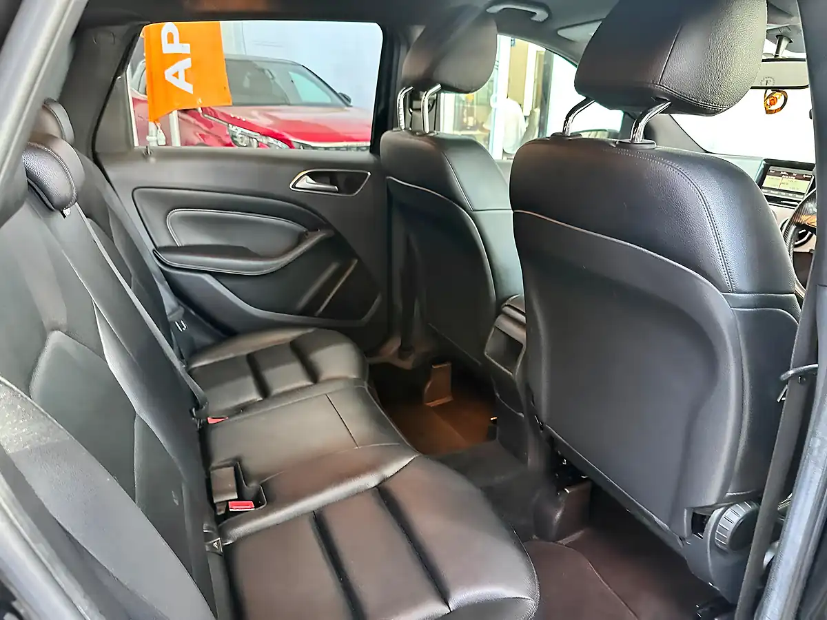 Used 2014 Mercedes-Benz B Class Sport Black - Interior and Exterior details 8