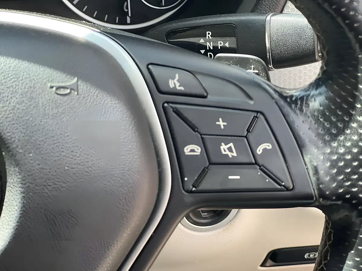 Used 2014 Mercedes-Benz B Class Sport Blue - Interior and Exterior details 14