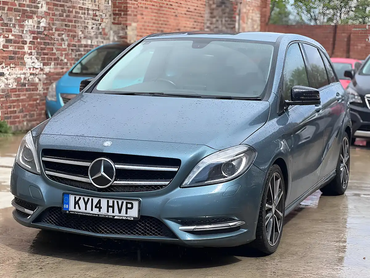Used 2014 Mercedes-Benz B Class Sport Blue - Interior and Exterior details 2