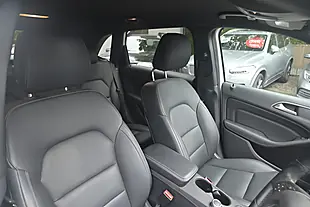Used 2014 Mercedes-Benz B-Class Sport Cirrus White - Interior and Exterior details 12