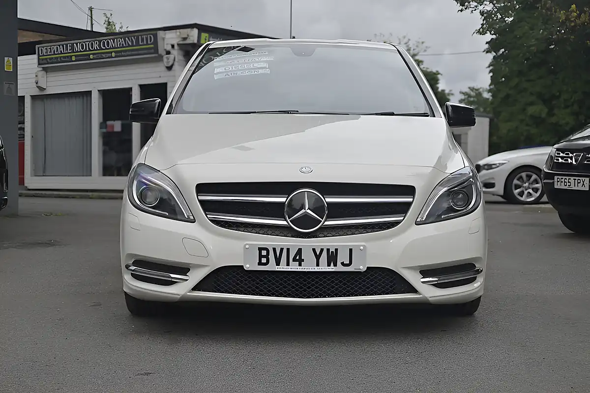 Used 2014 Mercedes-Benz B-Class Sport Cirrus White - Interior and Exterior details 2