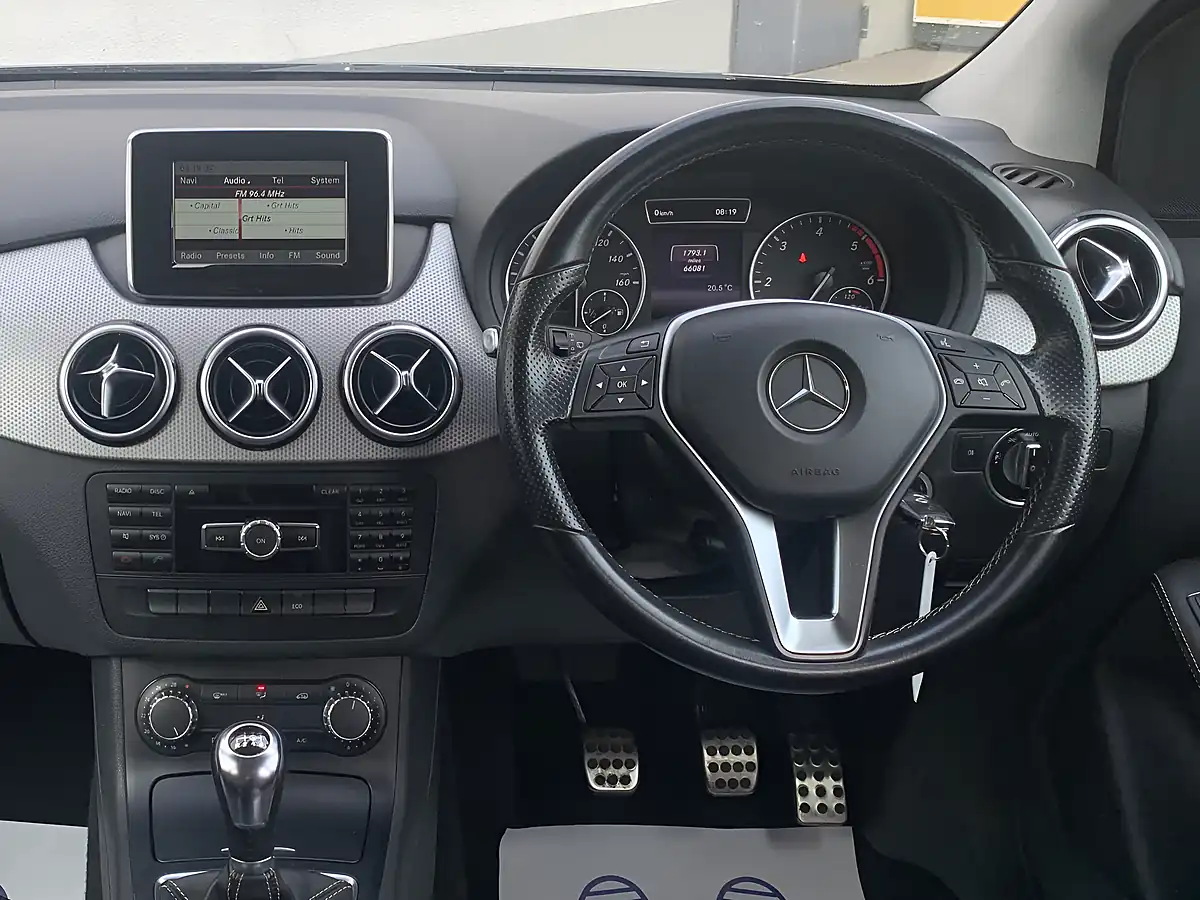 Used 2014 Mercedes-Benz B Class Sport Grey - Interior and Exterior details 2