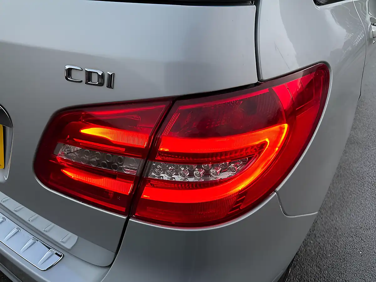 Used 2014 Mercedes-Benz B Class Sport Silver - Interior and Exterior details 10