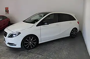 Used 2014 Mercedes-Benz B Class Sport White - Interior and Exterior details 4