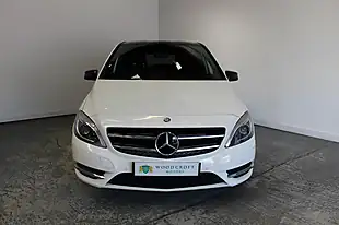 Used 2014 Mercedes-Benz B Class Sport White - Interior and Exterior details 9