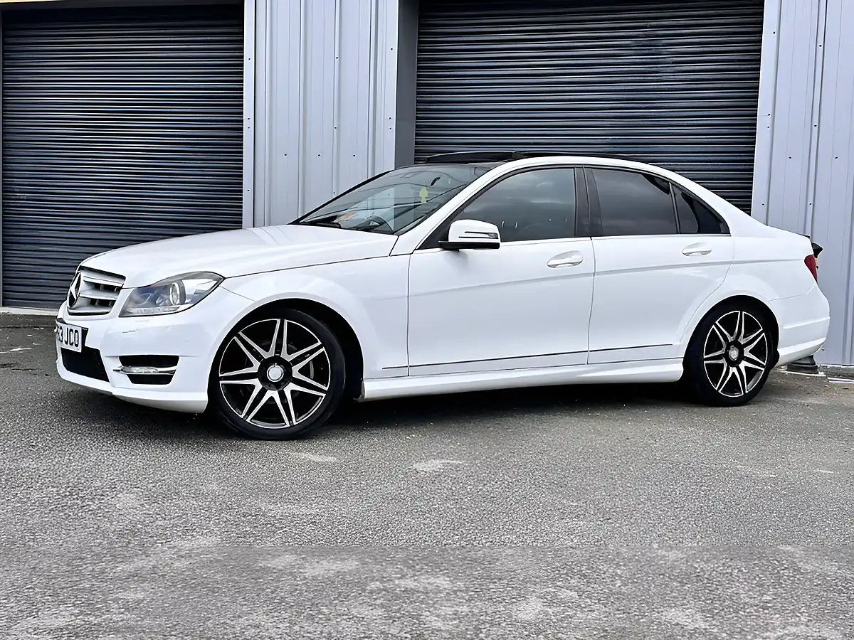 Used 2014 Mercedes-Benz C Class AMG Sport Plus White - Interior and Exterior details 10