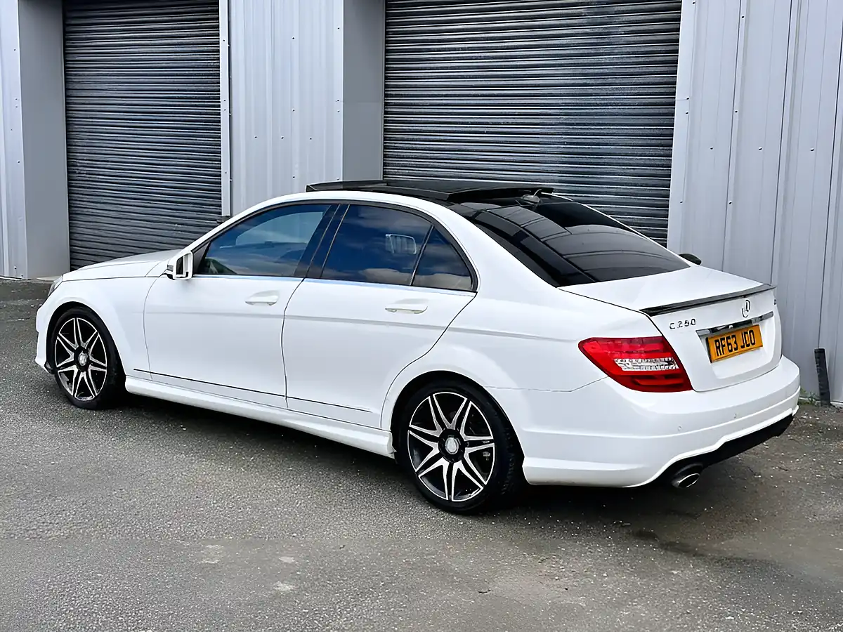 Used 2014 Mercedes-Benz C Class AMG Sport Plus White - Interior and Exterior details 15