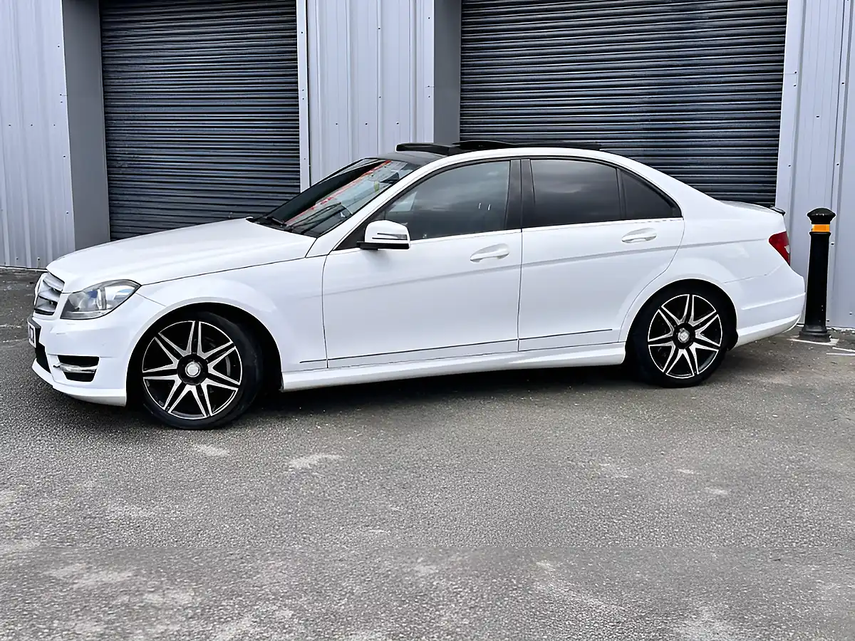 Used 2014 Mercedes-Benz C Class AMG Sport Plus White - Interior and Exterior details 17