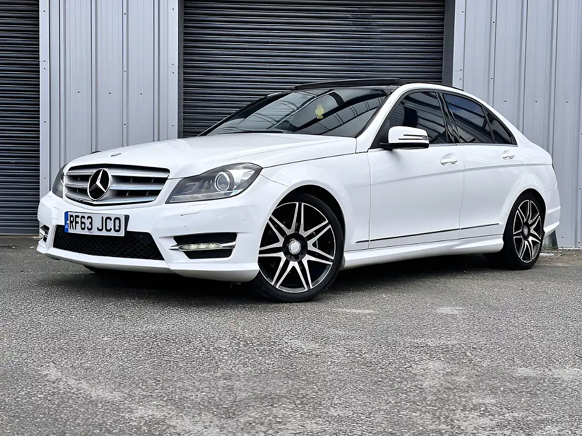 Used 2014 Mercedes-Benz C Class AMG Sport Plus White - Interior and Exterior details 9