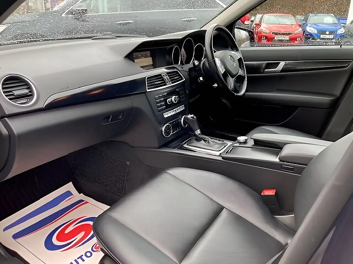 Used 2014 Mercedes-Benz C Class Executive Se Blue - Interior and Exterior details 10