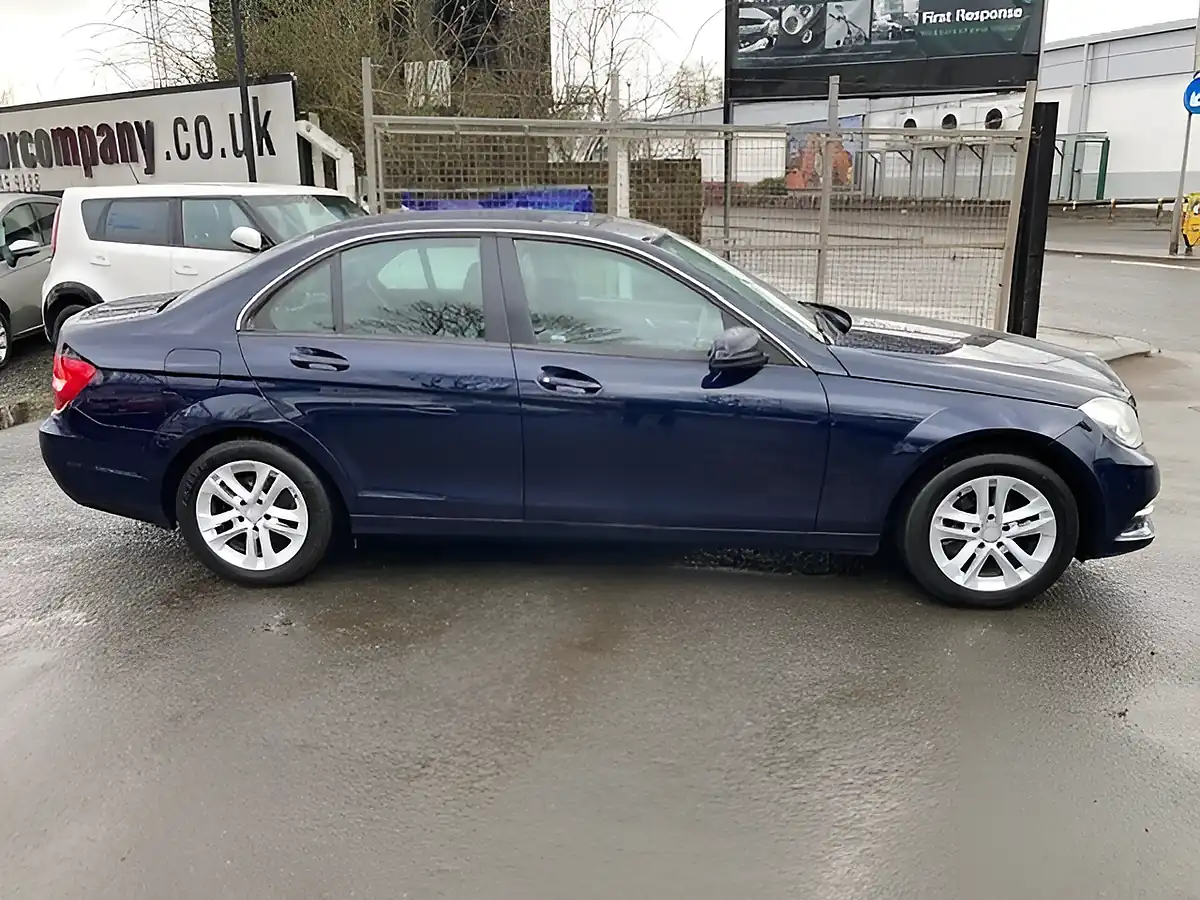 Used 2014 Mercedes-Benz C Class Executive Se Blue - Interior and Exterior details 7