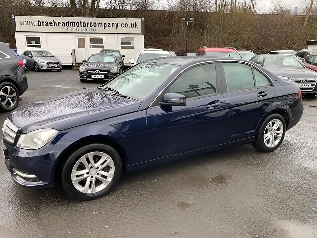 Used 2014 Mercedes-Benz C Class Executive Se Blue - Interior and Exterior details 8